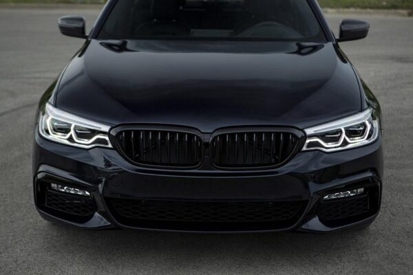 BMW 5 Serie grill glans zwart